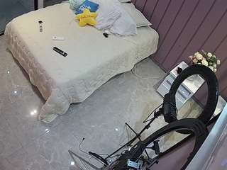 voyeurcam-casa-salsa-bedroom-7