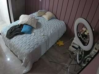 le modèle voyeurcam-casa-salsa-bedroom-7 est en webcam porno dans un show sur le site camsoda, il possède les tags suivants: black hair,flash,flashing,full nudity,hidden cam,mixed,pov,sexwebcam,voyeur,hd