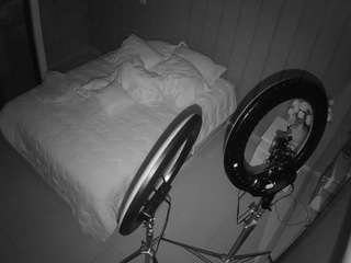 voyeurcam-casa-salsa-bedroom-7 live cam profile