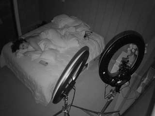 voyeurcam-casa-salsa-bedroom-7