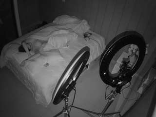 voyeurcam-casa-salsa-bedroom-7