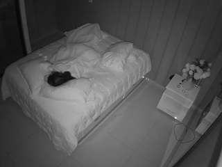 voyeurcam-casa-salsa-bedroom-7