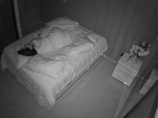 voyeurcam-casa-salsa-bedroom-7