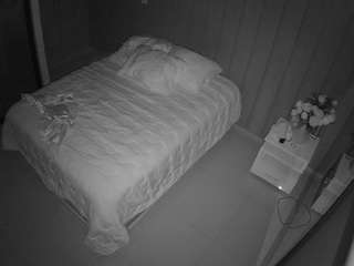 voyeurcam-casa-salsa-bedroom-7