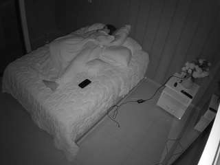 voyeurcam-casa-salsa-bedroom-7