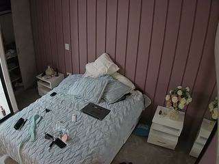 voyeurcam-casa-salsa-bedroom-7
