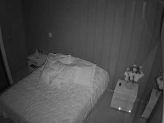 voyeurcam-casa-salsa-bedroom-7