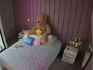 voyeurcam-casa-salsa-bedroom-7