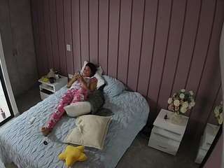 voyeurcam-casa-salsa-bedroom-7