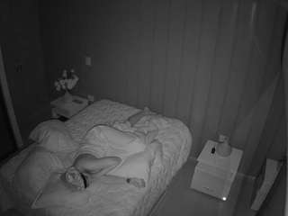 voyeurcam-casa-salsa-bedroom-7