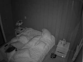 voyeurcam-casa-salsa-bedroom-7