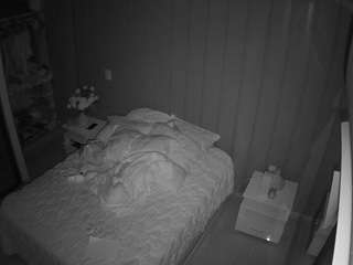 voyeurcam-casa-salsa-bedroom-7