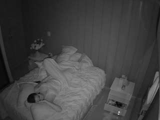 voyeurcam-casa-salsa-bedroom-7