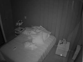 voyeurcam-casa-salsa-bedroom-7