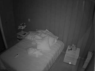 le modèle voyeurcam-casa-salsa-bedroom-7 est en webcam porno dans un show sur le site camsoda, il possède les tags suivants: black hair,flash,flashing,full nudity,hidden cam,mixed,pov,sexwebcam,voyeur,hd
