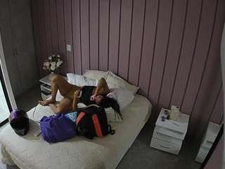 le modèle voyeurcam-casa-salsa-bedroom-7 est en webcam porno dans un show sur le site camsoda, il possède les tags suivants: black hair,flash,flashing,full nudity,hidden cam,mixed,pov,sexwebcam,voyeur,hd