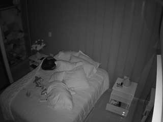 le modèle voyeurcam-casa-salsa-bedroom-7 est en webcam porno dans un show sur le site camsoda, il possède les tags suivants: black hair,flash,flashing,full nudity,hidden cam,mixed,pov,sexwebcam,voyeur,hd