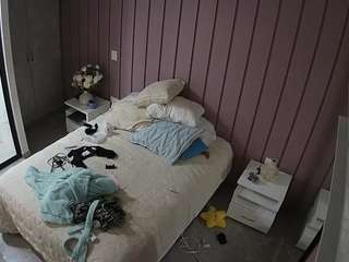 voyeurcam-casa-salsa-bedroom-7