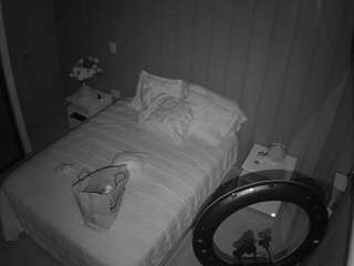 voyeurcam-casa-salsa-bedroom-7