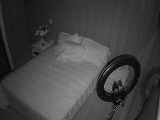 Questo modello è in diretta ora. voyeurcam-casa-salsa-bedroom-7