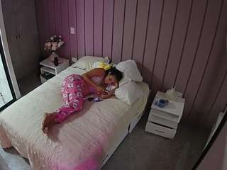 voyeurcam-casa-salsa-bedroom-7