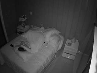 voyeurcam-casa-salsa-bedroom-7
