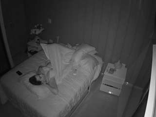 voyeurcam-casa-salsa-bedroom-7