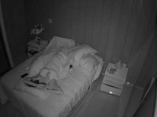 voyeurcam-casa-salsa-bedroom-7