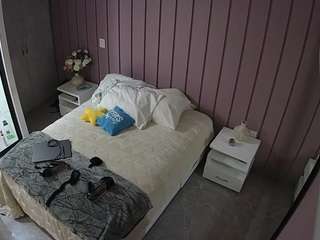 voyeurcam-casa-salsa-bedroom-7