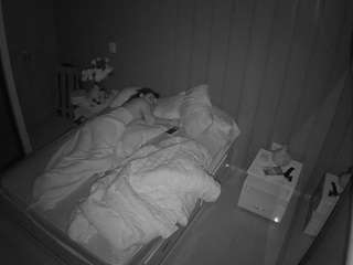 voyeurcam-casa-salsa-bedroom-7