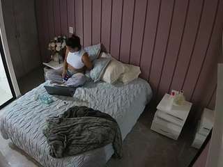 voyeurcam-casa-salsa-bedroom-7