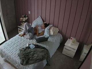 voyeurcam-casa-salsa-bedroom-7