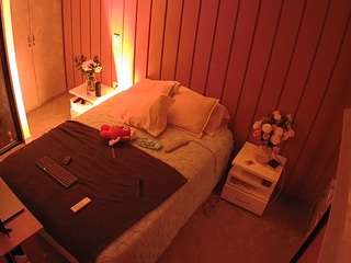 voyeurcam-casa-salsa-bedroom-7