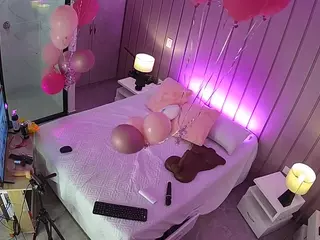 Casa Salsa Bedroom 7's Live Sex Cam Show