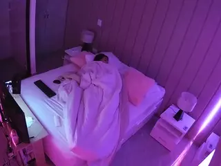 Casa Salsa Bedroom 7's Live Sex Cam Show