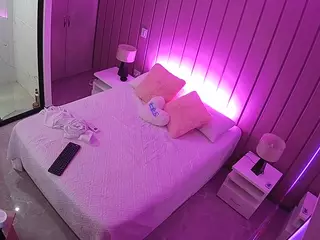 Casa Salsa Bedroom 7's Live Sex Cam Show