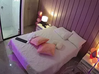 Casa Salsa Bedroom 7's Live Sex Cam Show