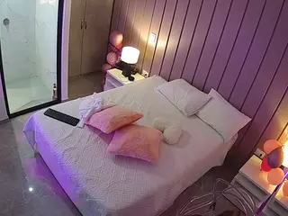 Casa Salsa Bedroom 7's Live Sex Cam Show