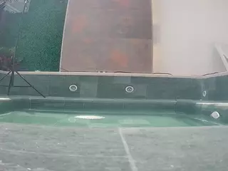voyeurcam casa salsa hottub's Live Sex Cam Show