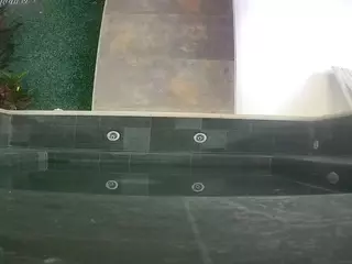 voyeurcam casa salsa hottub's Live Sex Cam Show
