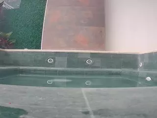 voyeurcam casa salsa hottub's Live Sex Cam Show