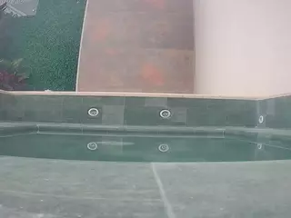 voyeurcam casa salsa hottub's Live Sex Cam Show