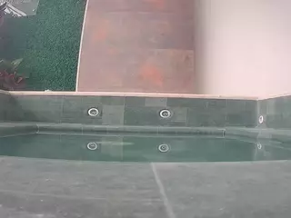 voyeurcam casa salsa hottub's Live Sex Cam Show