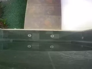voyeurcam casa salsa hottub's Live Sex Cam Show