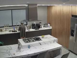 Adult Couple Cam camsoda voyeurcam-casa-salsa-kitchen