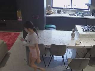 Montretesseins camsoda voyeurcam-casa-salsa-kitchen