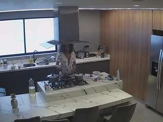voyeurcam-casa-salsa-kitchen