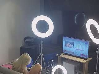 Hd, Young Adult, Voyeur, Teen  Camiqa – Free Live Video Chat with Strangers Online