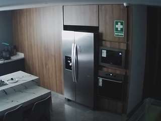 voyeurcam-casa-salsa-kitchen