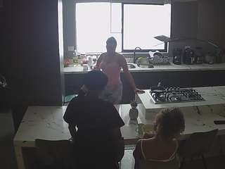 voyeurcam-casa-salsa-kitchen